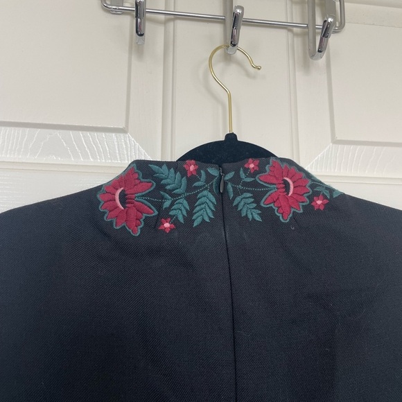 Brooks Brother black wool blend floral embroidered mock neck dress | 8 - Picture 7 of 12